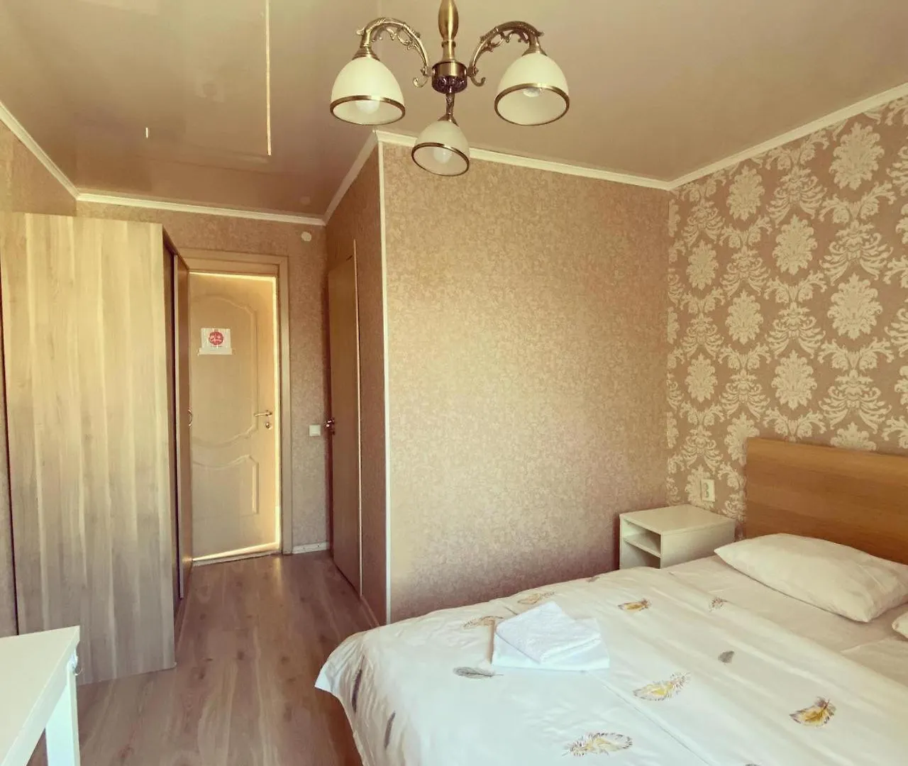 Han/Misafirhane Seven House Hotel Astana