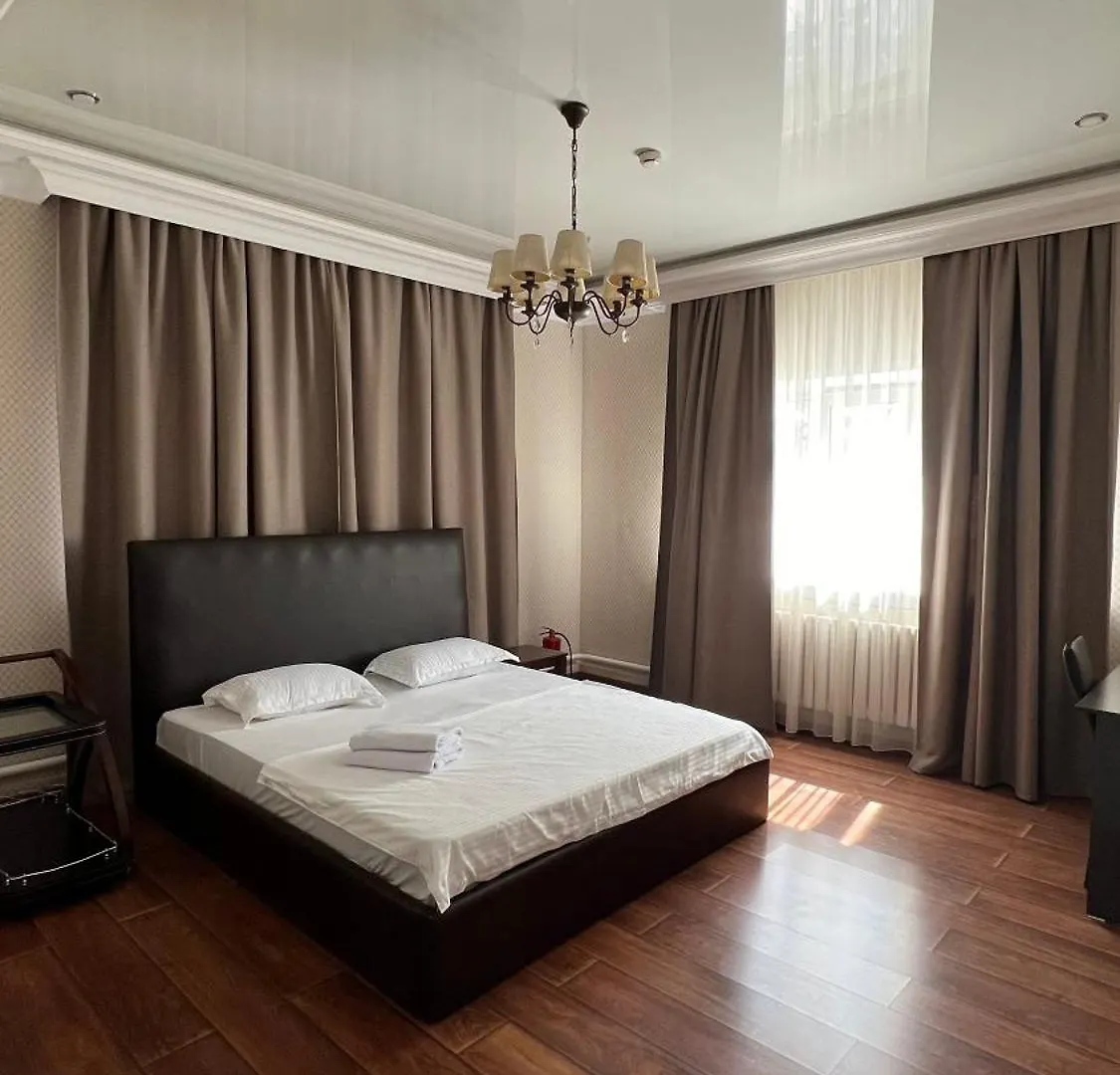 Inn Seven House Hotel Nur-Sultan
